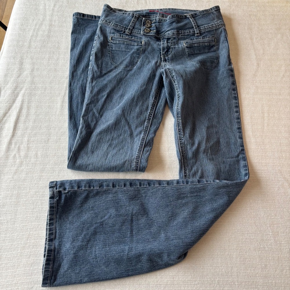 Bongo Feisty Flare Jeans Womens 9 Medium Wash Y2K Wide Leg Denim 3-Button Waist